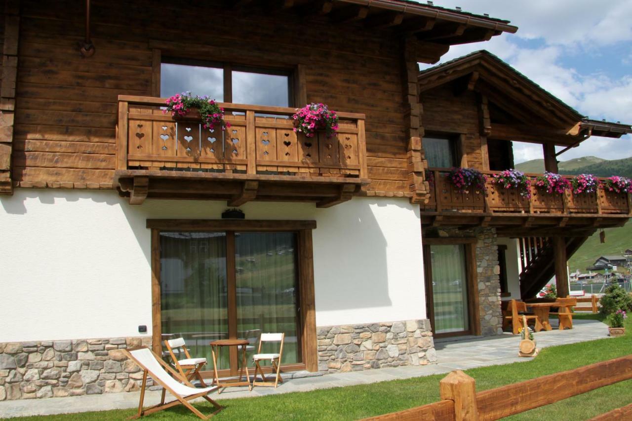 Mont Chalet Apartaments Livigno Exterior photo