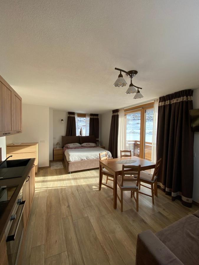 Mont Chalet Apartaments Livigno Exterior photo
